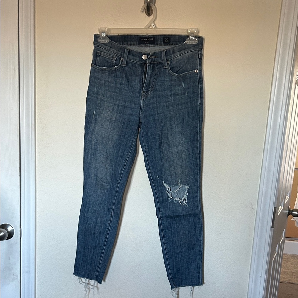 LUCKY BRAND Distressed Crop Blue Jeans